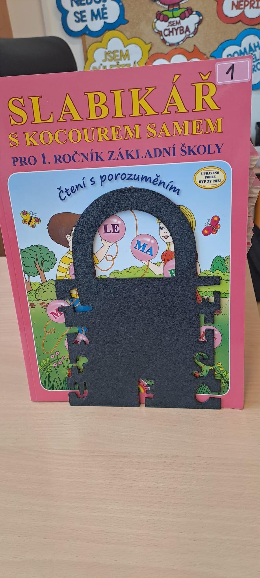 Slavnostní předávání Slabikáře